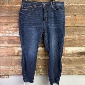 Judy Blue Dark Wash Ankle Jeans